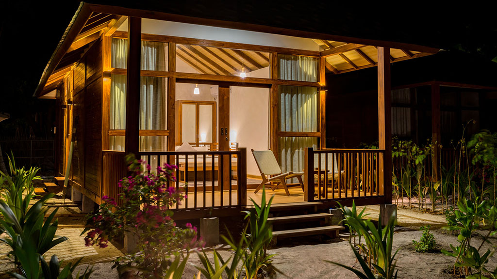 Villas Fiyavalhu Resort Maldives