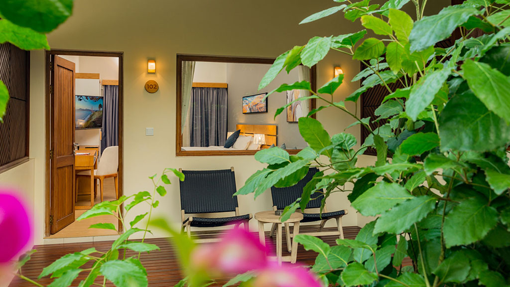 Villas Fiyavalhu Resort Maldives