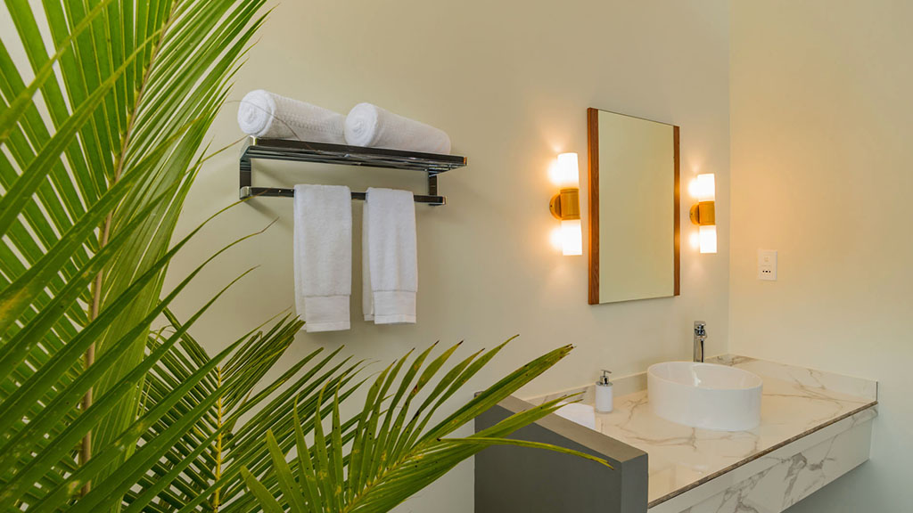 Beach Villa - Bathroom - Fiyavalhu Resort Maldives Beach Villa - Bathroom - Fiyavalhu Resort Maldives